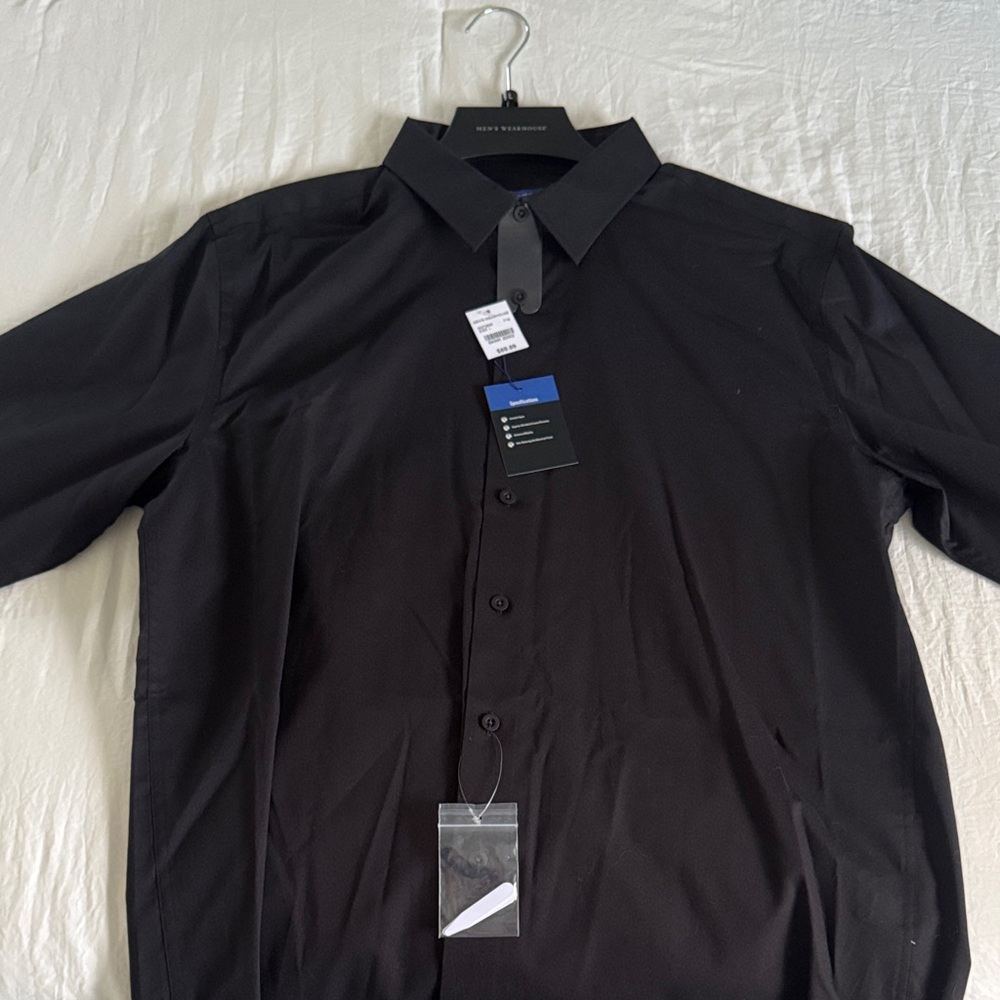 Hugo Boss Men's Black Dress Shirt
